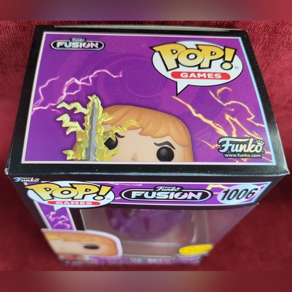 He-man funko fusion chase pop # 1006 (nib) With pop protector - Picture 4 of 7